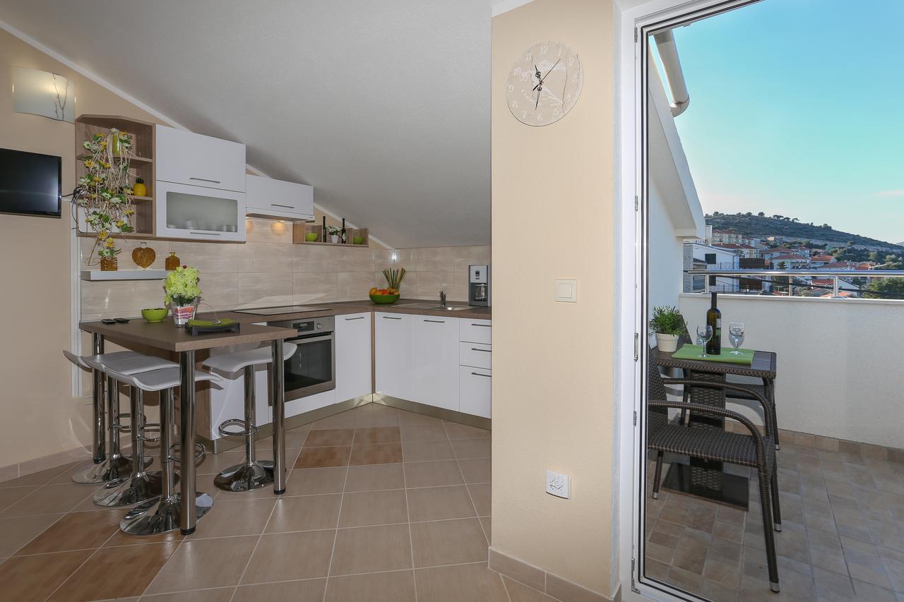 Apartment Panorama Trogir Exterior foto
